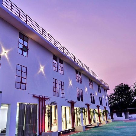 Oyo Townhouse 779 Gods County Ξενοδοχείο Tarapith Εξωτερικό φωτογραφία