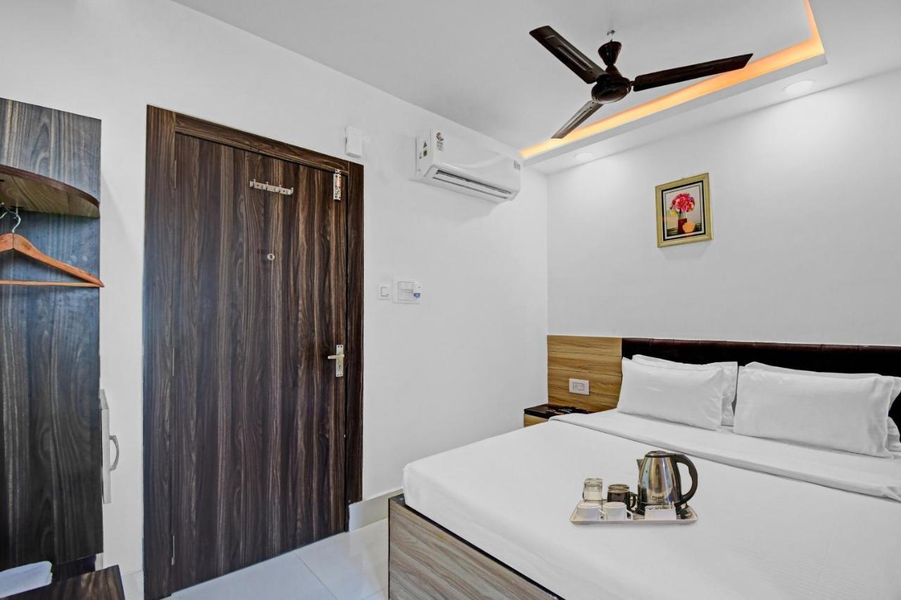 Oyo Townhouse 779 Gods County Ξενοδοχείο Tarapith Εξωτερικό φωτογραφία