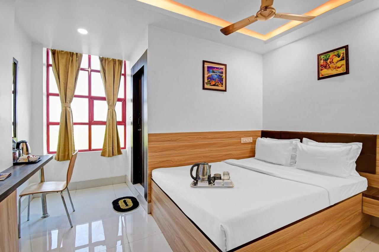 Oyo Townhouse 779 Gods County Ξενοδοχείο Tarapith Εξωτερικό φωτογραφία